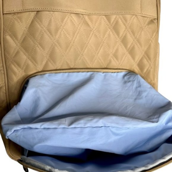 Vintage Travelon Beige Quilted Weekender/Carry On Bag - 13" w x 8" d x 14.5”h - Picture 9 of 11